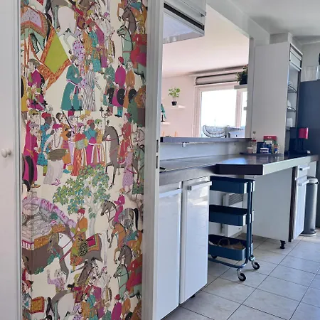 Fellini 3br With Safe Parking Сен-Дени
